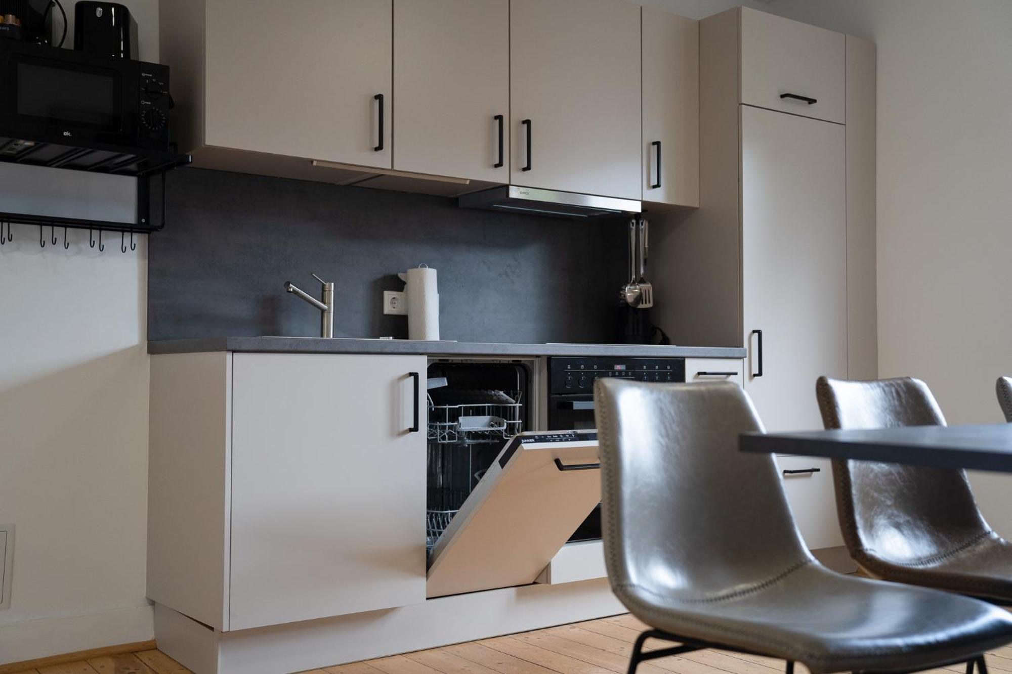 Junik Apartments Oberhausen Оберхаузен Экстерьер фото