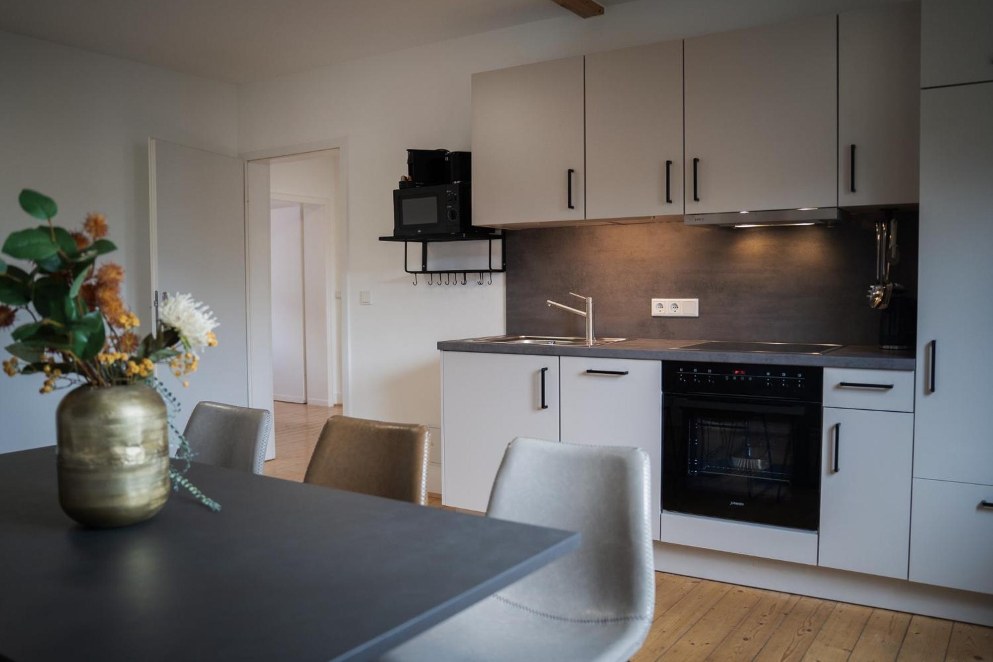Junik Apartments Oberhausen Оберхаузен Экстерьер фото
