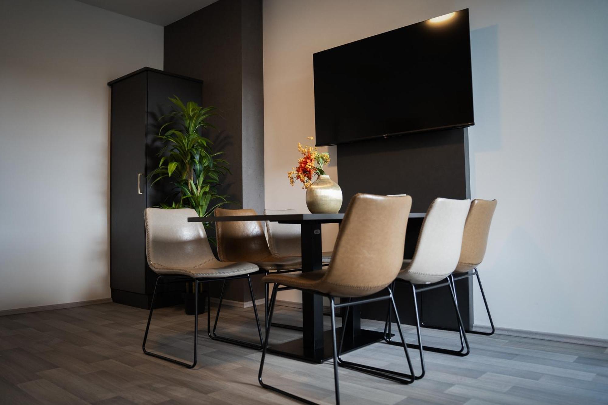Junik Apartments Oberhausen Оберхаузен Экстерьер фото