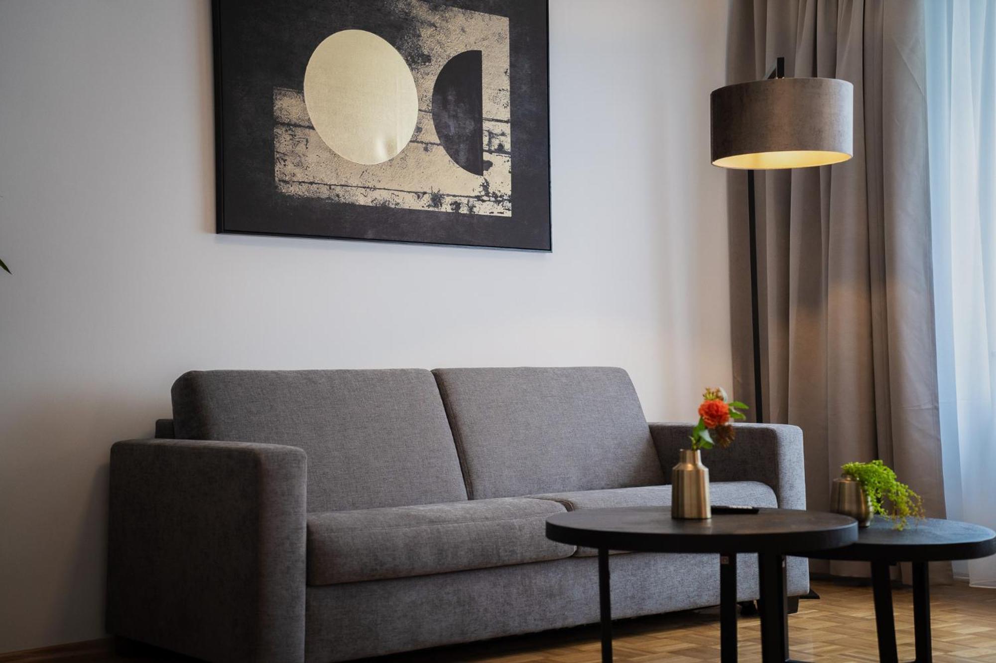 Junik Apartments Oberhausen Оберхаузен Экстерьер фото
