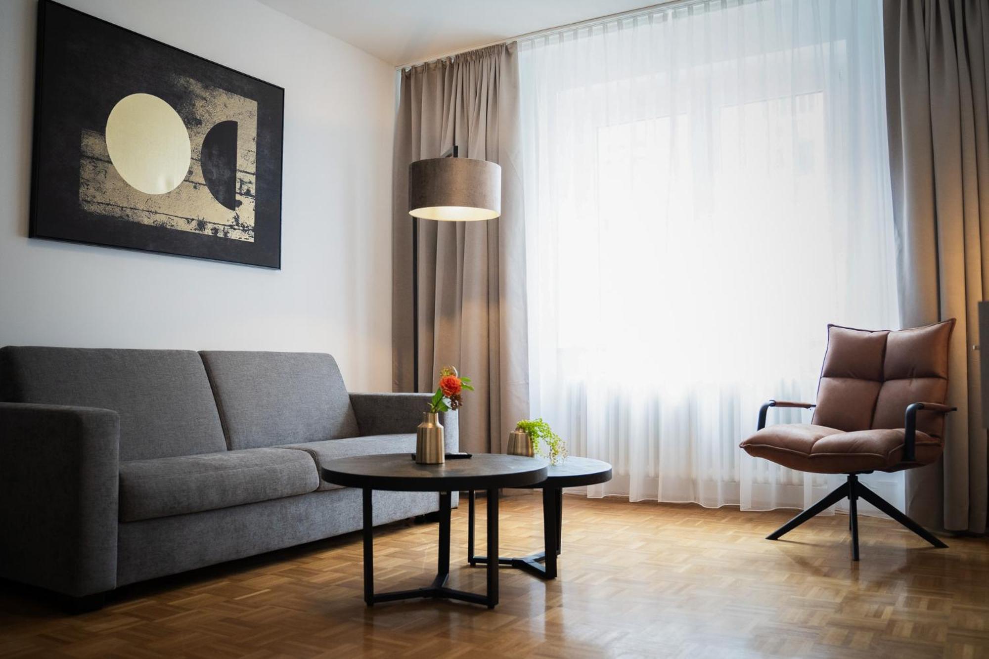 Junik Apartments Oberhausen Оберхаузен Экстерьер фото
