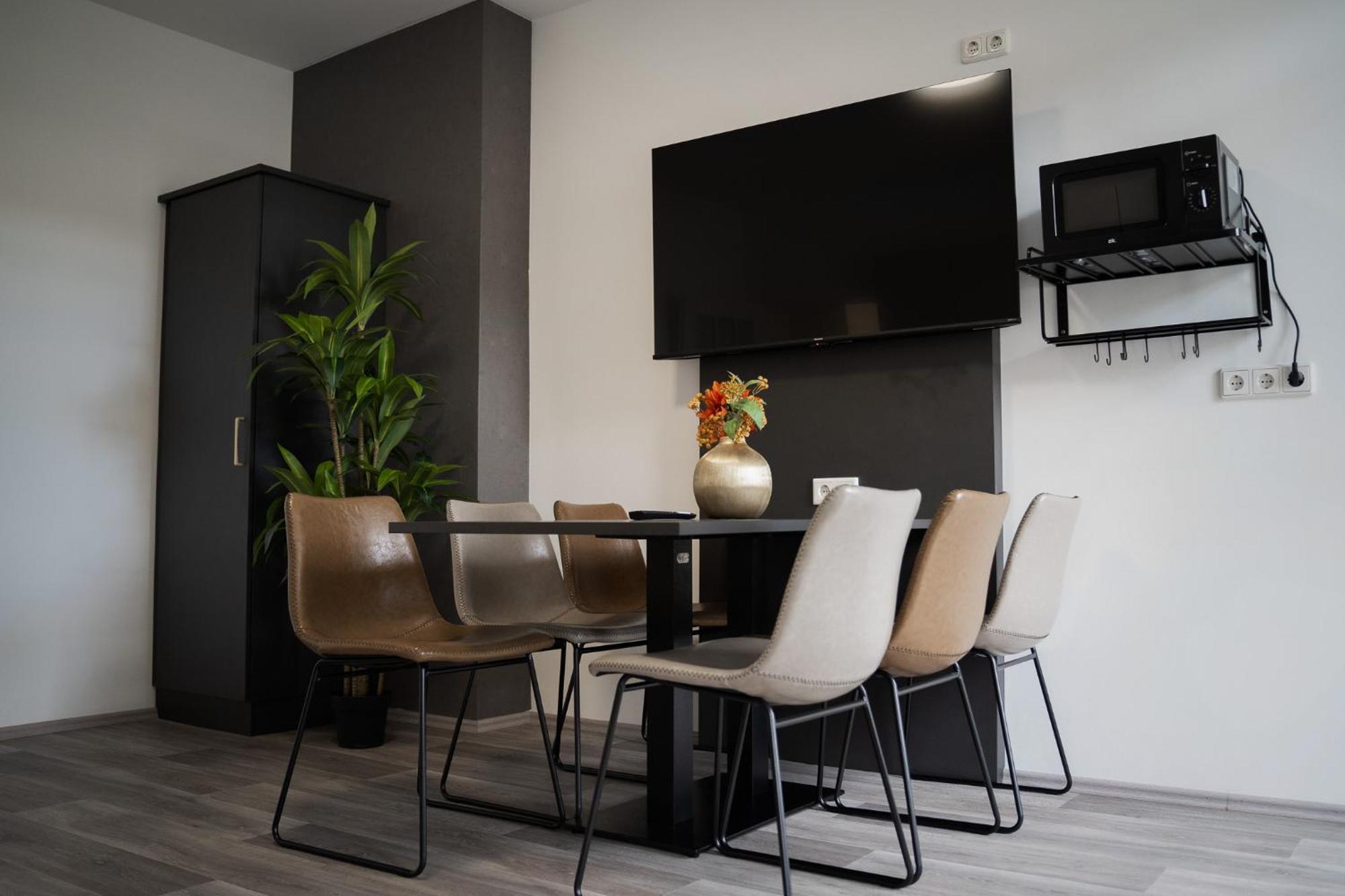 Junik Apartments Oberhausen Оберхаузен Экстерьер фото